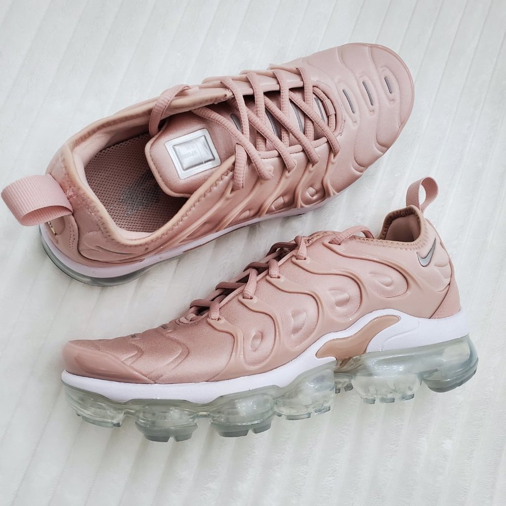 Nike Air VaporMax Plus - Picture 7 of 9